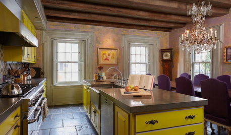 New This Week: 3 Warm and Inviting Rustic Kitchens