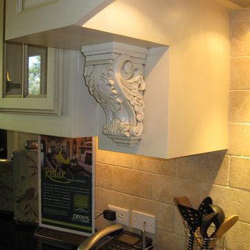 Acanthus Corbel in Wood Range Hood by Burrows Cabinets