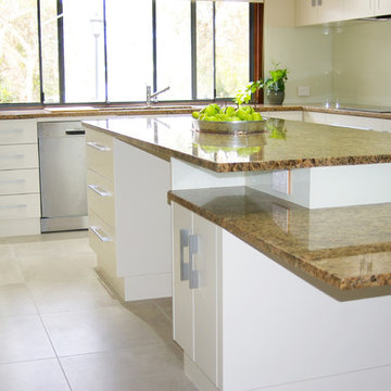 Adelaide Kitchen Renovation | Cantilever Benchtop | by Compass Kitchens