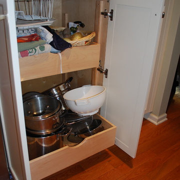 After:  Interior Pantry Drawers