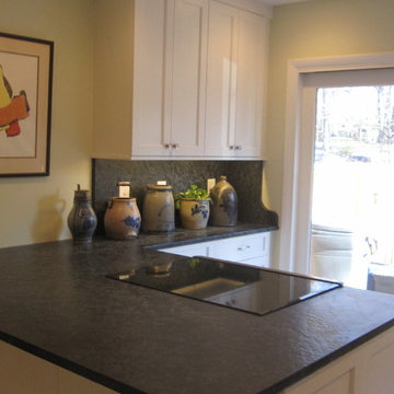 AFTER PHOTO RESTON TOWNHOUSE KITCHEN REMODEL