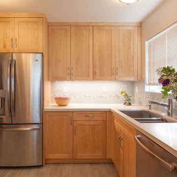 Alameda Beach House Kitchen Remodel