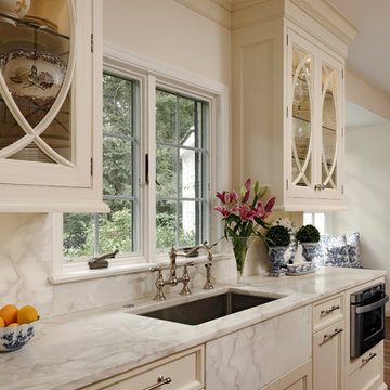 Alexandria, Virginia - Traditional - Classic White Kitchen