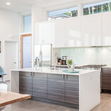 Alki Trails House