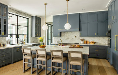 New This Week: 6 Blue Paints for Stylish Kitchen Cabinets
