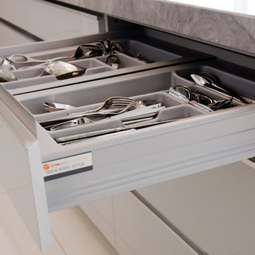 Aluminium Profile Handleless Kitchen