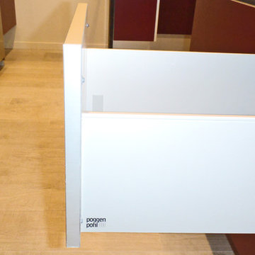 Aluminum drawer box with Poggenohl logo