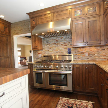 Amazing Custom Kitchens