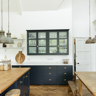 Transitional kitchen designs - Inspiration for a transitional kitchen remodel in Other