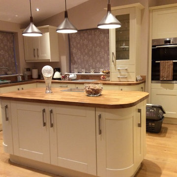 An Innova Linwood Vanilla Shaker Kitchen - Real Customer Kitchens