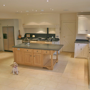 An Oak and Painted Kitchen