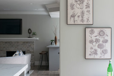 Transitional kitchen photo in Orange County