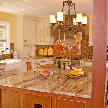 Angie Keyes CKD - DesignWorks- Kitchen & Bath