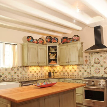Antique Country Kitchen