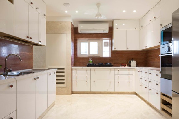 Contemporary Kitchen by Anushka Contractor