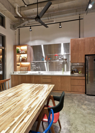 Industrial Kitchen by Architology