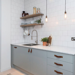 This is an example of a scandinavian kitchen in London.