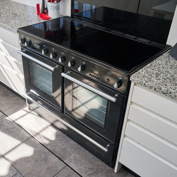 Approved Used Kitchen, Betta Living Modern Gloss, Rangemaster Oven