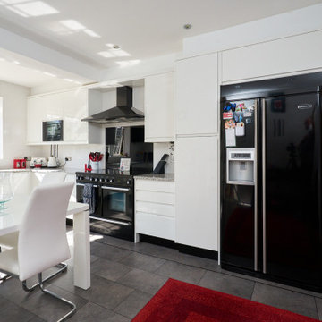 Approved Used Kitchen, Betta Living Modern Gloss, Rangemaster Oven