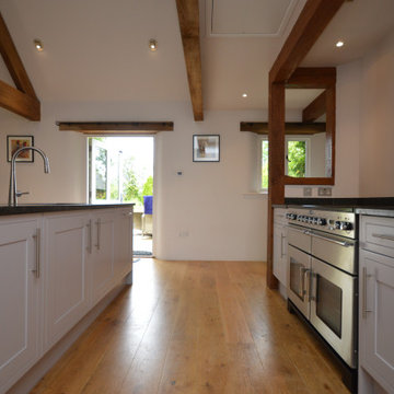 Approved Used Kitchen, Howdens In Frame With Rangemaster