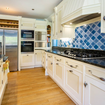 Approved Used Kitchen, Mark Wilkinson Etruscan