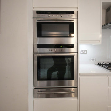 Approved Used Kitchen, Modern Gloss With Island