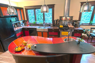 Kitchen - eclectic kitchen idea in Seattle