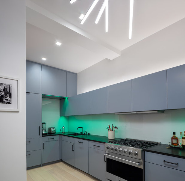 Contemporary Kitchen by Andrew Mikhael Architect