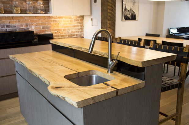 Industrial Kitchen by RE-CO BKLYN
