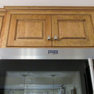 Auburn, Cherry Inset Kitchen