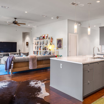 Austin/Westlake Contemporary Kitchen/Living