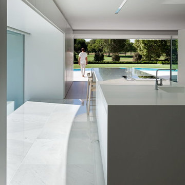 Balint House - Architect Fran Silvestre & Porcelanosa