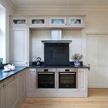 Induction cooktop in traditional kitchen