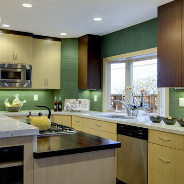 Bamboo/Wenge Kitchen Cabinets by Crystal