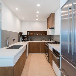 75 Beautiful Coastal Kitchen With Dark Wood Cabinets Pictures Ideas August 2021 Houzz