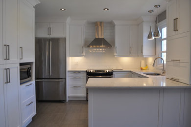 Inspiration for a timeless kitchen remodel in Montreal
