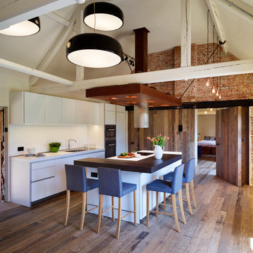 Beautiful Barn Conversion with bulthaup b1