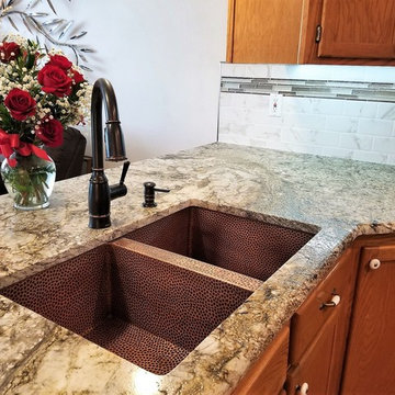 Beautiful Kitchen with Blue Dunes Granite