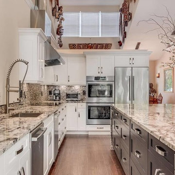 Beautiful White Contemporary Kitchen