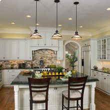 Cabinet ceiling accent lighting