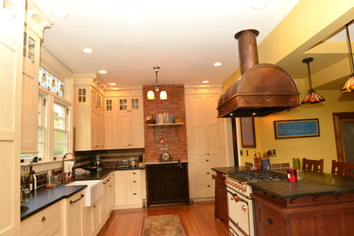 Kitchen photo in Denver