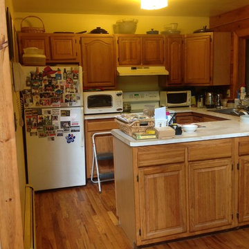 Before Picture Log Cabin Petite Kitchen