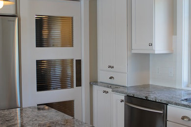 Inspiration for a coastal kitchen remodel in Grand Rapids