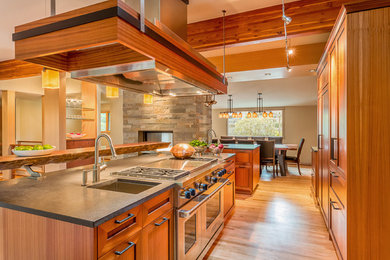 Inspiration for a contemporary kitchen remodel in Seattle