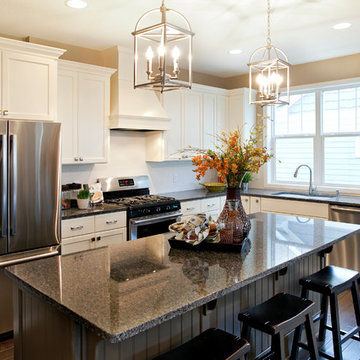 "Belmont" Model Home Kitchen | Che Bella Interiors