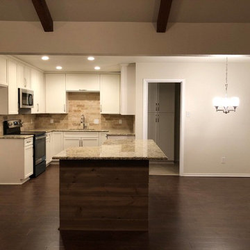 Benbrook Flip Kitchen