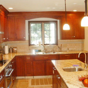 Berwyn Candlelight Cabinetry Kitchen