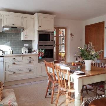 Bespoke Country Kitchen Design To Fit With Existing Style