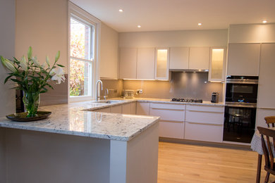 Bespoke kitchen in Oxford by Liquid Space Design Ltd