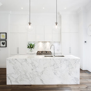 Photo of a transitional kitchen in Melbourne.
